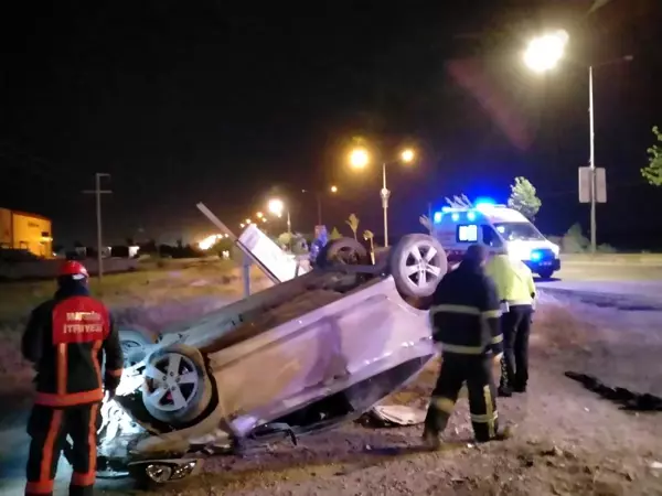 Mardin'de otomobil takla attı: 4 yaralı