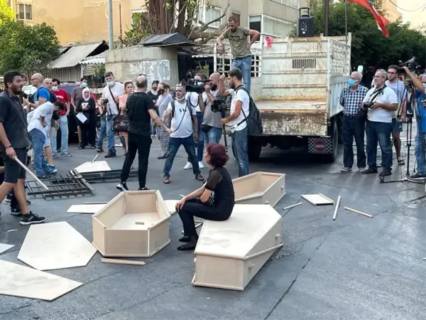 Son dakika haberi! Beyrut Limanı patlamasında yakınlarını kaybeden ailelerden 