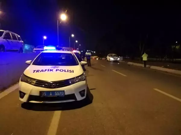 Son dakika haber! İzmir'de otomobille motosiklet çarpıştı: 1 ölü