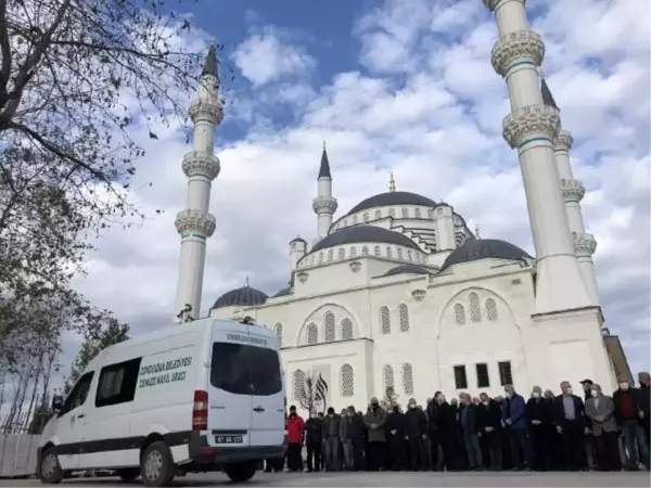 Son dakika! Ağabeyinden 11 gün sonra kendisi de koronavirüsten ölen kişi toprağa verildi