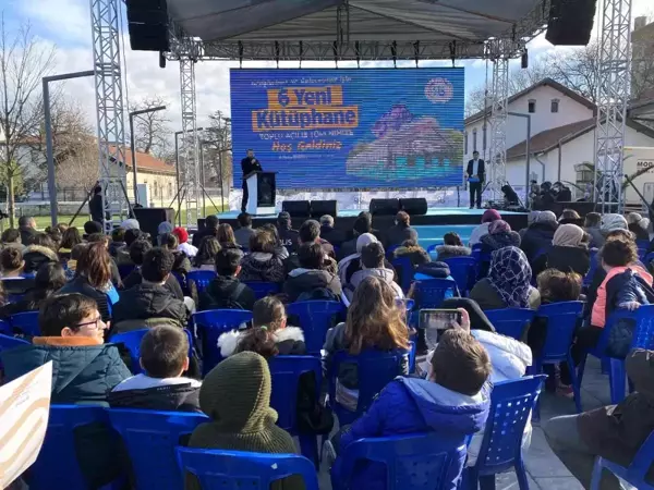 Arnavutköy'de 6 kütüphanenin açılışı coşkuyla gerçekleştirildi