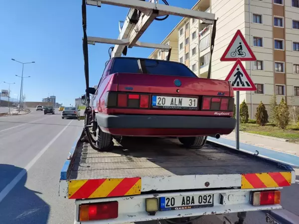 Otomobiliyle trafik güvenliğini tehlikeye düşüren sürücüye 9 bin 125 lira ceza