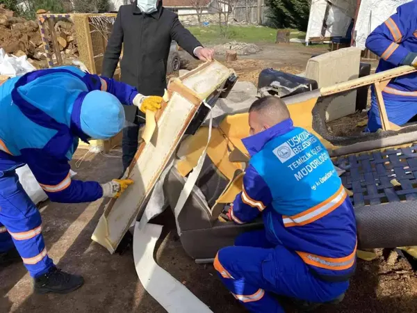 Üsküdar'da ihtiyaç sahiplerinin evleri geri dönüşüm ile ısınıyor