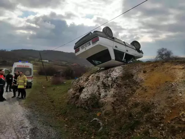 Takla atan araç taşlık alana düştü: 1 yaralı