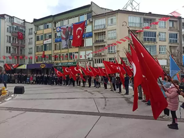 Seydişehir'de Çanakkale Zaferi'nin 107. yıl dönümünde şehit yeğeni duygulandırdı