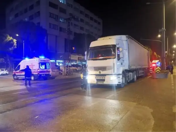 Son dakika haberi! YOLUN KARŞISINA GEÇERKEN TIR ÇARPAN KADIN ÖLDÜ