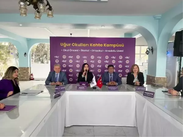 KAHTA'DA UĞUR OKULLARI LANSMAN TOPLANTISI YAPILDI