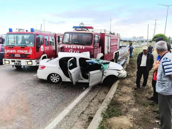 Yozgat'ta itfaiye aracı ile otomobil çarpıştı: 3 ölü