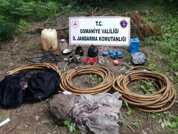 PKK'nın sığınağında yaşam malzemesi ele geçirildi