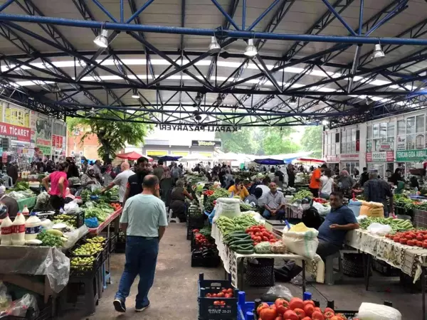 Pazarda sebze fiyatları düşüşe geçti