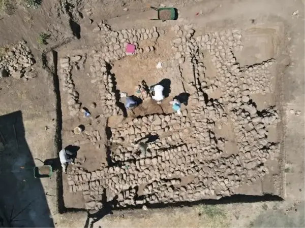 Tunceli haberleri... TUNCELİ'DE 5 BİN 500 YILLIK ANITSAL YAPI ARKEOLOJİK KAZIYLA GÜN YÜZÜNE ÇIKTI