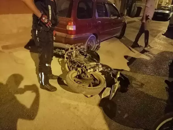 Çaldığı motosiklet ile kaçmaya çalışan şüpheli kovalamacanın ardından yakalandı