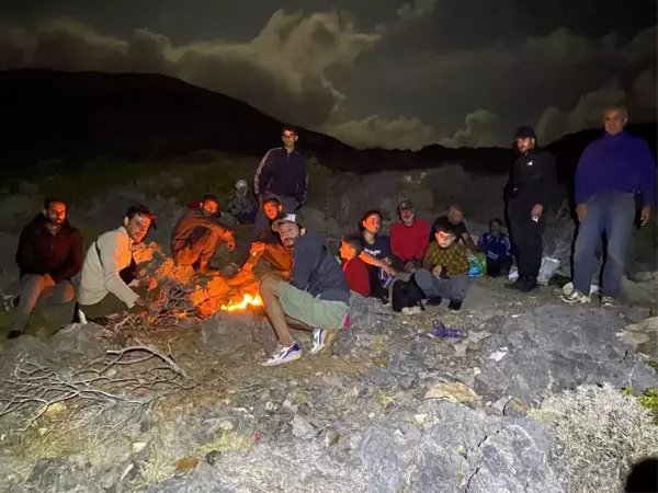 Muğla'da Mahsur Kalan Düzensiz Göçmenler Kurtarıldı