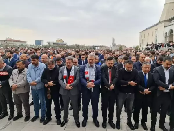 Sivil Toplum Kuruluşlarından Protesto Yürüyüşü