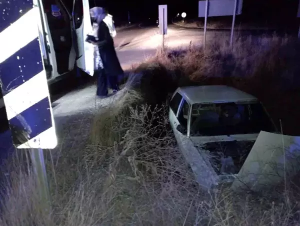 Tokat'ta direksiyon hakimiyetini kaybeden sürücü menfeze düştü, 6 kişi yaralandı