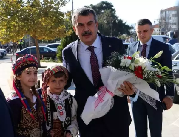 Milli Eğitim Bakanı Yusuf Tekin, Tekirdağ'da İl Eğitim Değerlendirme Toplantısına katıldı