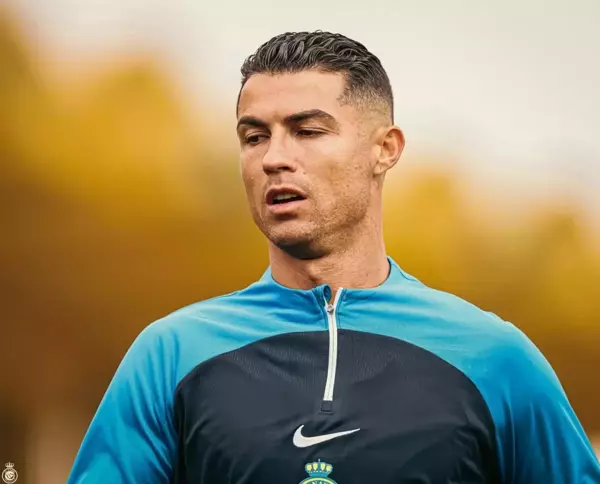 Ronaldo'dan skandal hareket! Taraftarlara ne yaptı?