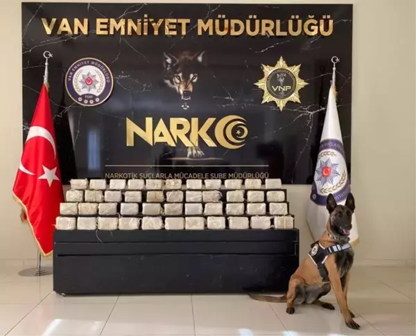 Irmak'ın katıldığı operasyonda 22 kilo 950 gram eroin ele geçirildi