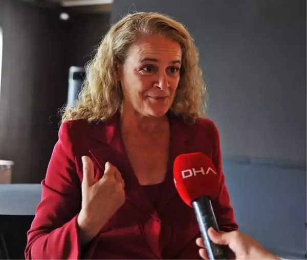 Kanadalı Astronot Julie Payette'den Geleceğin Astronotlarına Tavsiyeler