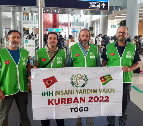 İHH'nın kurban çalışmaları için Togo'da bulunan ekibi kaza geçirdi