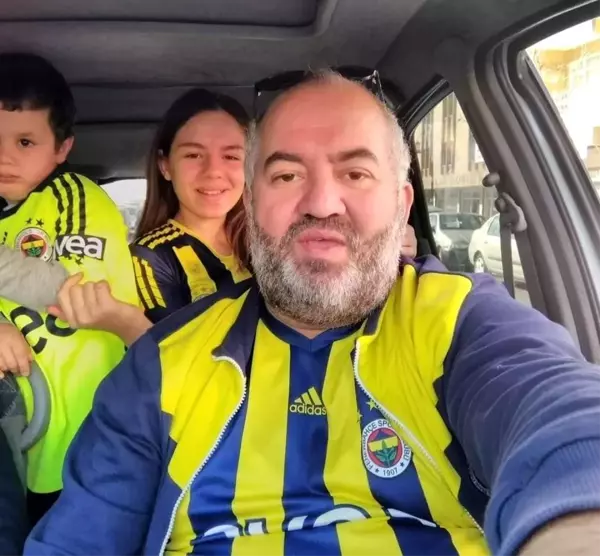 Trafik kazasında ölen anne, baba ve iki çocuğu son yolculuklarına uğurlandı