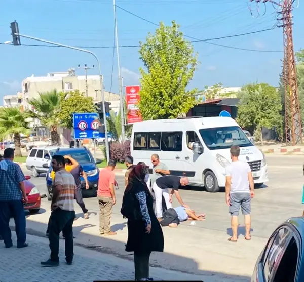 Yolun karşısına geçmeye çalılşan yaşlı adam feci şekilde can verdi! O anlar güvenlik kamerasında