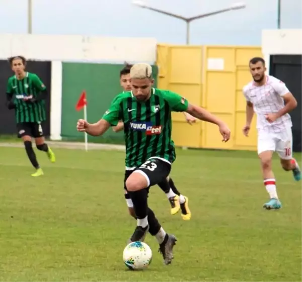 Denizlispor'un gençleri Boluspor engelini 3 golle geçti