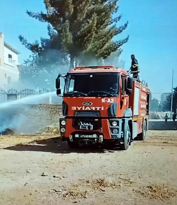 Mardin'in Nusaybin ilçesinde bir evin bahçesinde çıkan yangın söndürüldü