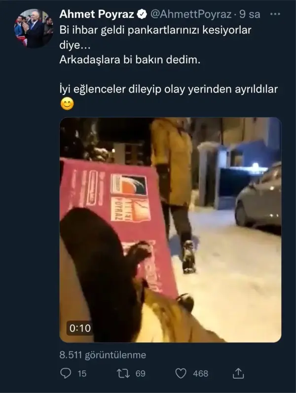 Çekmeköy Belediyesi'nin pankartıyla kayarak karın keyfini çıkardılar