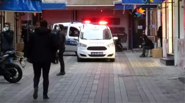 Kadıköy'de yaşayan İngiliz öğretmen, evinde ölü bulundu