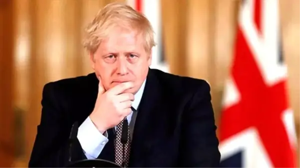 Koronavirüs sebebiyle karantinada olan Boris Johnson, tedbir amaçlı hastaneye kaldırıldı