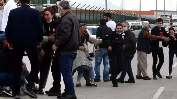 Kaza yerine göreve giden kadın polis, yakınlarının ölüm haberini alınca yıkıldı