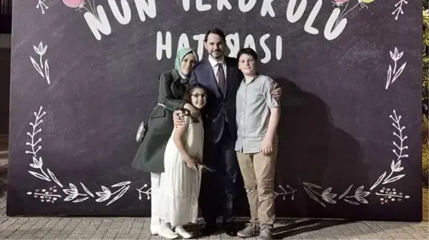 Bakan Berat Albayrak 4'üncü kez baba oldu