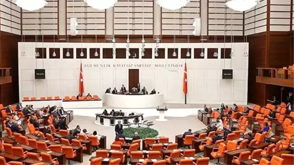 CHP, internet medyası çalışanlarına basın kartı verilmesi için Meclis'e kanun teklifi sundu