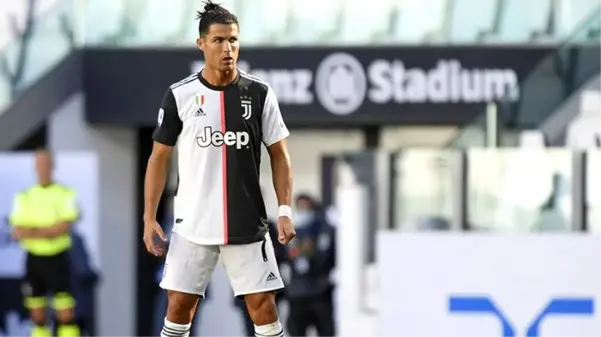 Cristiano Ronaldo, 1960/61 sezonundan beri Juventus'ta bir sezonda 25 gol atan ilk futbolcu oldu