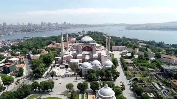 Ayasofya'nın cami olması sonrasında HDP'li vekillerden ilk tepkiler