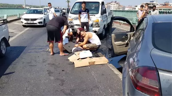 Akraba olan iki sürücü, köprüde trafik kazasına karıştı: 2 yaralı