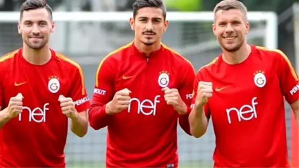 Galatasaray ve Başakşehir'in ilgilendiği Koray Günter, transfer için İstanbul'a geldi