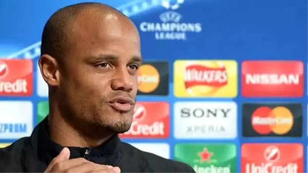 Futbolculuk kariyerini sonlandıran oyuncu-antrenör Vincent Kompany, tamamen kulübeye geçti