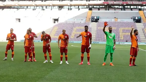 Galatasaray; Arda Turan, Fatih Öztürk, Oğulcan Çağlayan ve Emre Kılınç'ın lisanslarını çıkardı