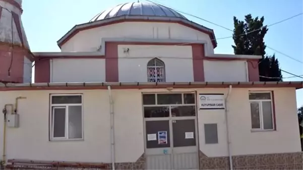 Cami imamı koronavirüse yakalandı, cemaat karantinaya alınıyor