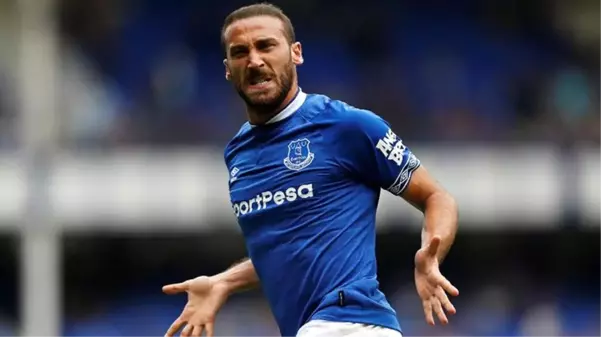 Everton'dan gönderilmesi gündeme gelen Cenk Tosun için Beşiktaş ile F.Bahçe devrede