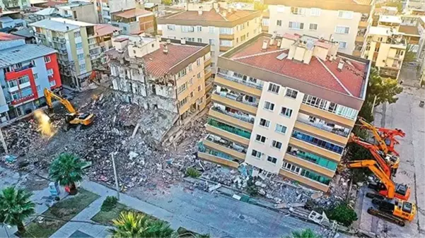 Barış Sitesi'nin yapımında çalışan inşaat işçisi: İlk depremde yıkılacağını biliyorduk