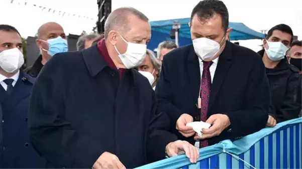 Çocukluk arkadaşı, Cumhurbaşkanı Erdoğan'a saat hediye etti