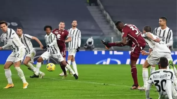 Juventus, derbide Torino'yu geriden gelerek 2-1 mağlup etti