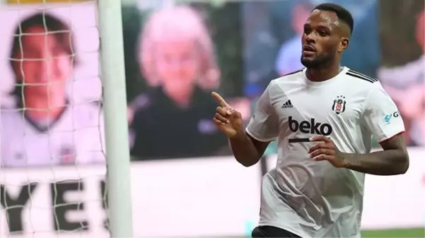 Cyle Larin, Beşiktaş efsanesi Ali Gültiken'in 4 gollük rekoruna ortak oldu