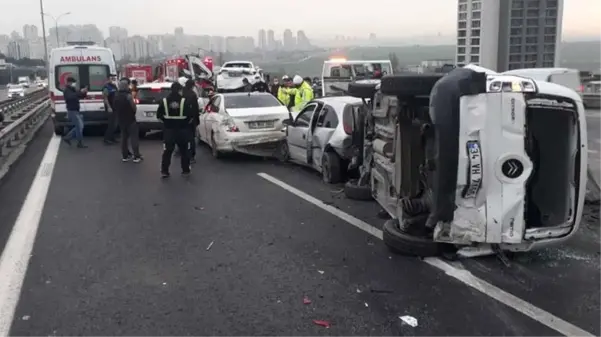 Son Dakika! TEM Otoyolu'nda 12 aracın karıştığı zincirleme kaza meydana geldi