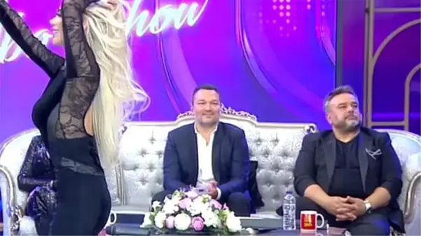 İbo Show'da Ali Sunal ve Bülent Serttaş'ın oryantal Didem'e bakmamaya çalıştığı anlar çok konuşuldu