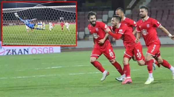 Balıkesirsporlu Taşkın Çalış, Akhisarspor'a 3 frikik golü birden attı