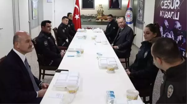 Cumhurbaşkanı Erdoğan ve Bakan Soylu, Çengelköy Polis Merkezi'nde iftar yaptı